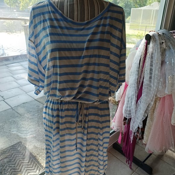 H&M Dresses & Skirts - Cream and light blue stripped dress